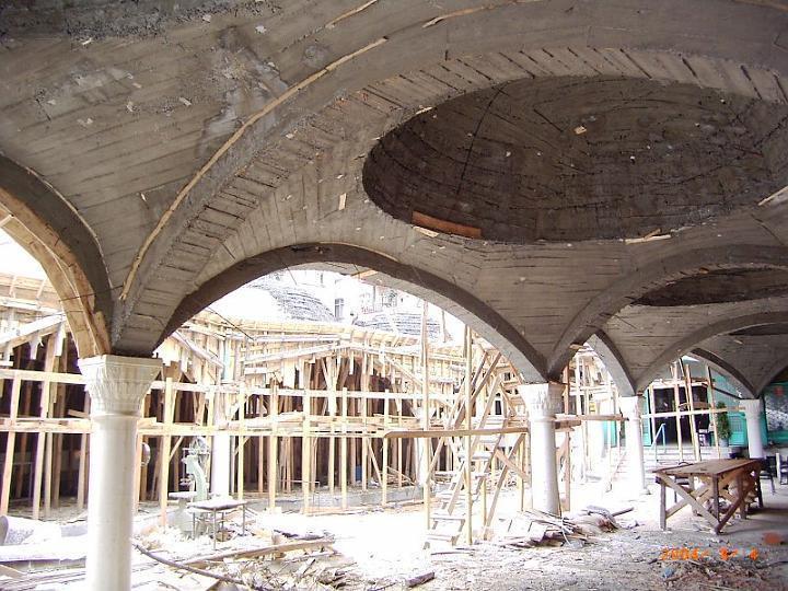 6.jpg - CAMİİ AVLUSUNUN KUBBE YAPIMI