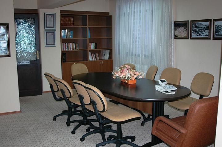 64.jpg - VAKIF KÜTÜPHANE ODASI